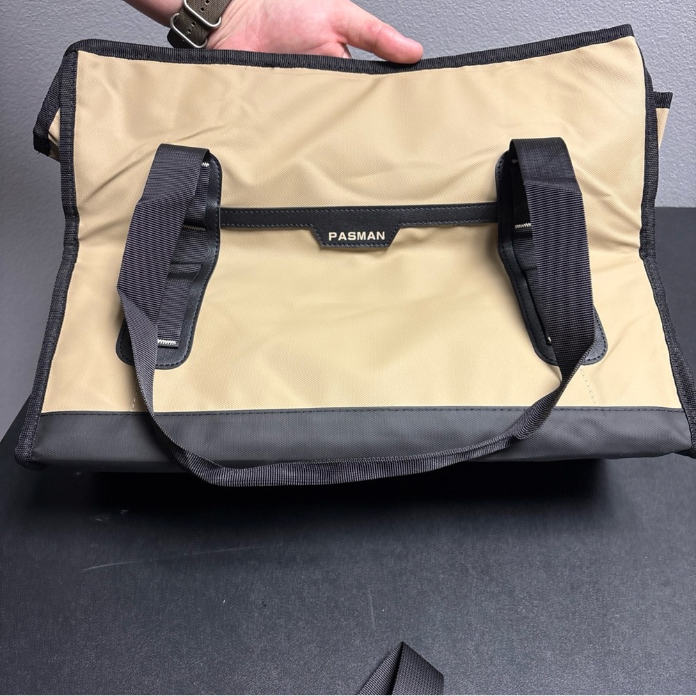 Pasman Grooming Style Tote with Shoulder Strap, Tan